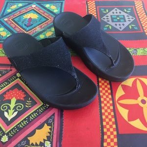 FITFLOP Women's Shimmersuede Thong Sandal